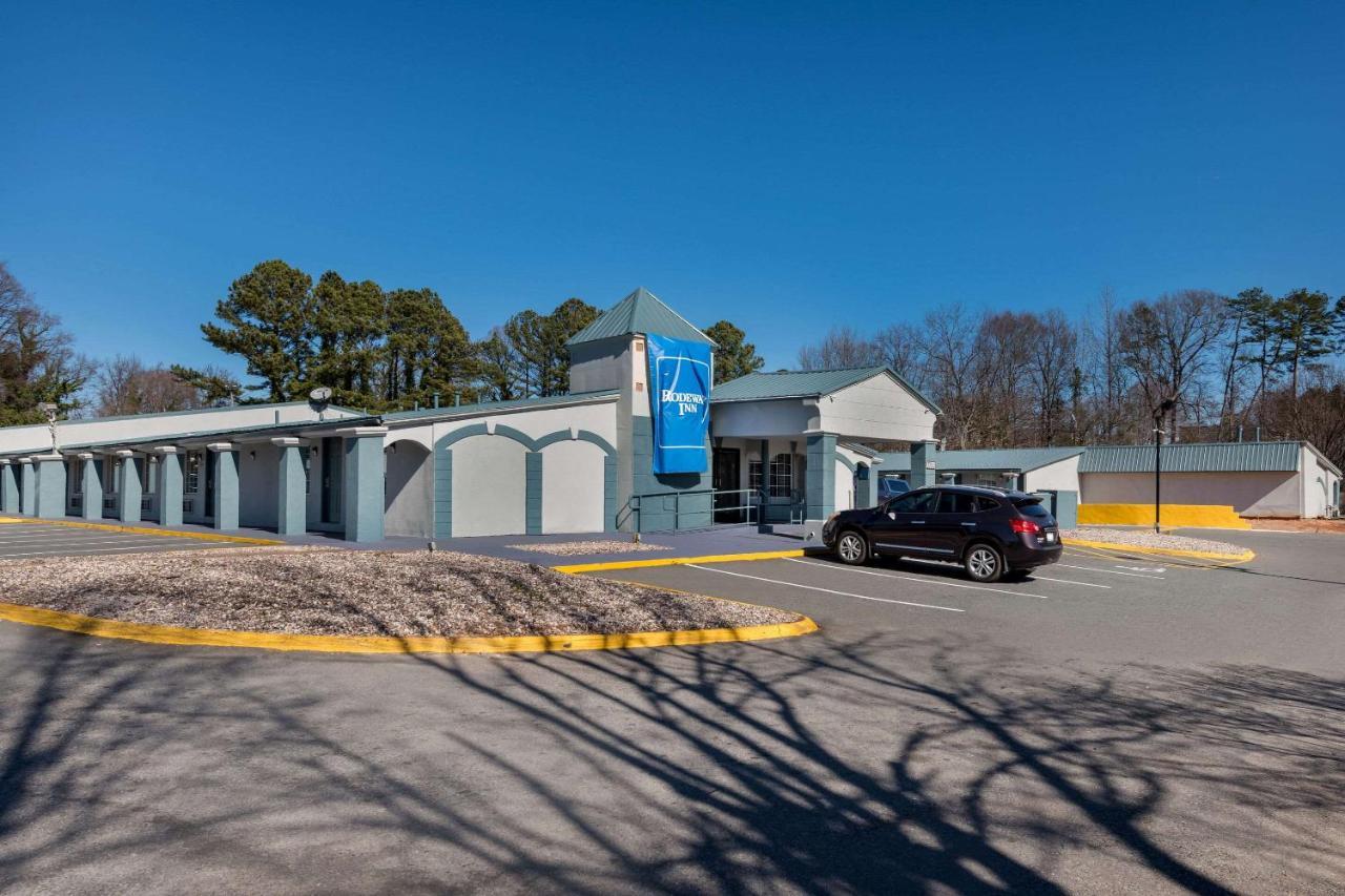 Rodeway Inn Charlotte Airport Area Экстерьер фото