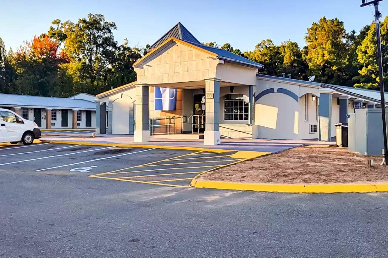 Rodeway Inn Charlotte Airport Area Экстерьер фото